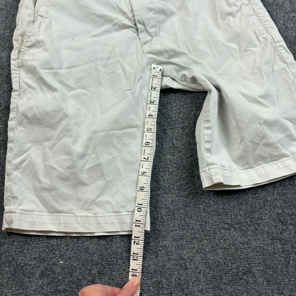 ADRIANO GOLDSCHMIED AG Men’s Khaki Flat front Shorts Size: 32R